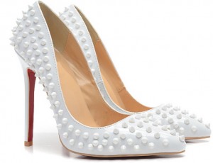 beyaz kırmızı topuk zımbalı stiletto