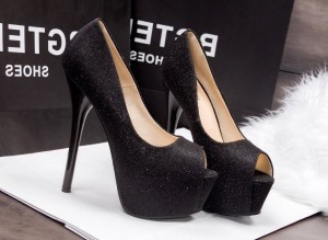 siyah simli burnu açık platform ayakkabı