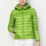 yeşil kapüşonlu kısa şişme mont sk15781