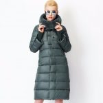 yeşil kürk-kapüşonlu uzun parka sk19536