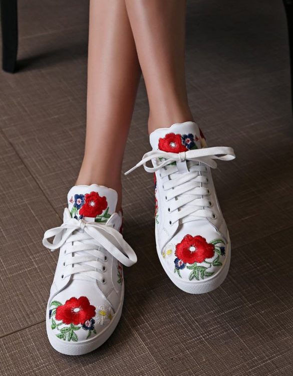 beyaz nakış işlemeli deri sneaker sk20917 beyaz nakış işlemeli deri sneaker sk20917