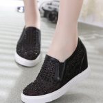 siyah taşlı gizli topuk yazlık ayakkabı sk22150