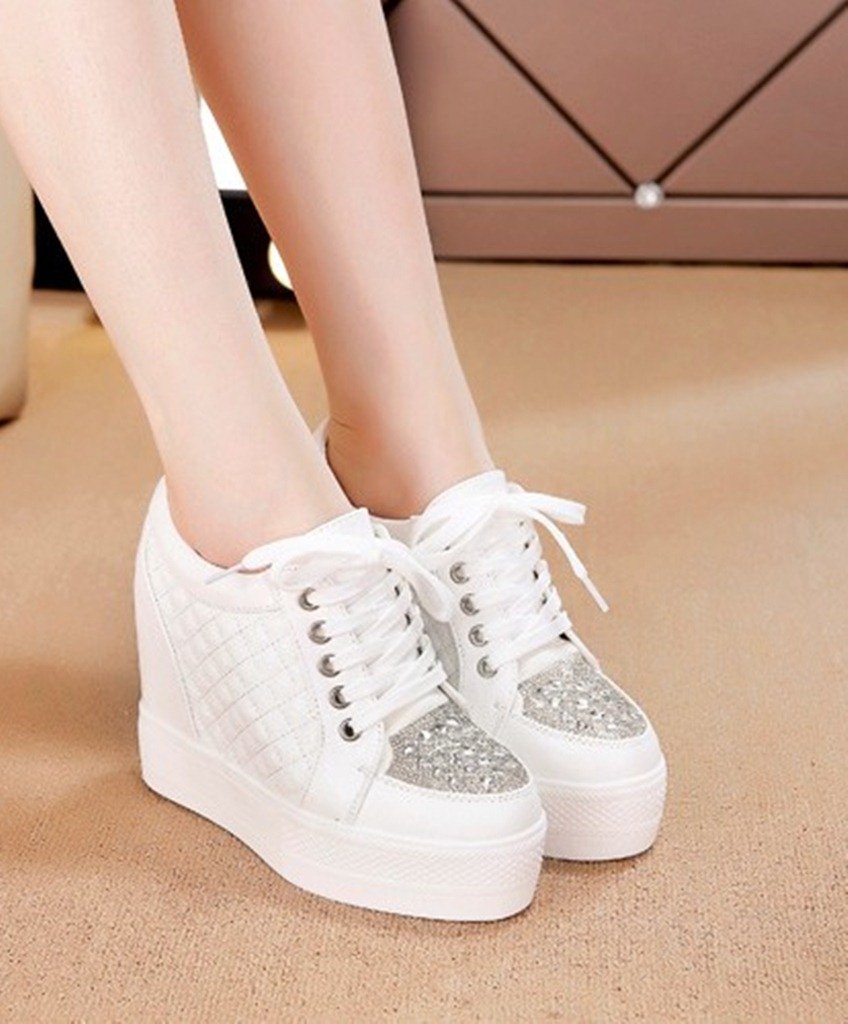 lace up wedge sneakers casual look