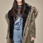 haki kadife kürk kapüşonlu parka sk26185