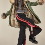 haki kürk kapüşonlu uzun parka sk26651