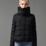 siyah yakalı kısa şişme mont sk26535