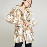 renkli kemer detaylı kürk mont sk27567