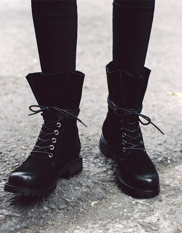 siyah bağcık detaylı süet bot sk27430