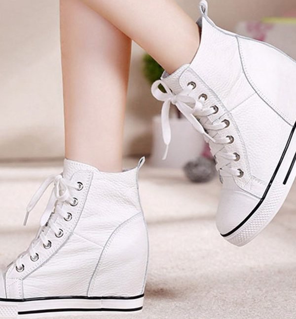 Close-up of sneaker sole height design