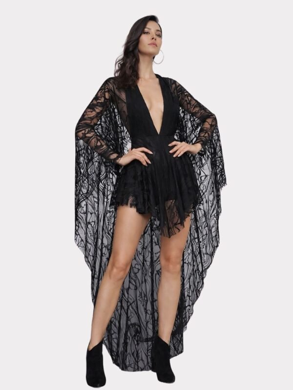 Long sleeve lace party outfit