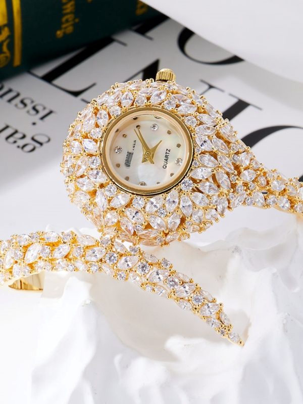 Zirkonyum Taşlı Bileklik Saat 52323 - Altın