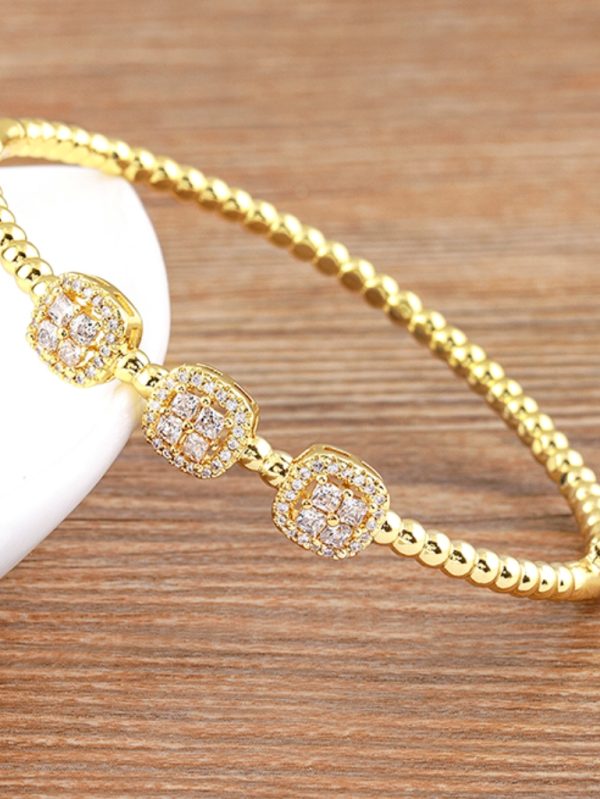 Altın Kaplama Zarif Taşlı Bileklik SK52377 - Beyaz