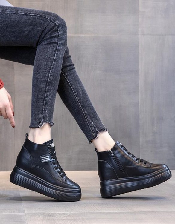 Siyah Gerçek Deri Gizli Topuk Sneaker SK52204 Siyah Gerçek Deri Gizli Topuk Sneaker SK52204