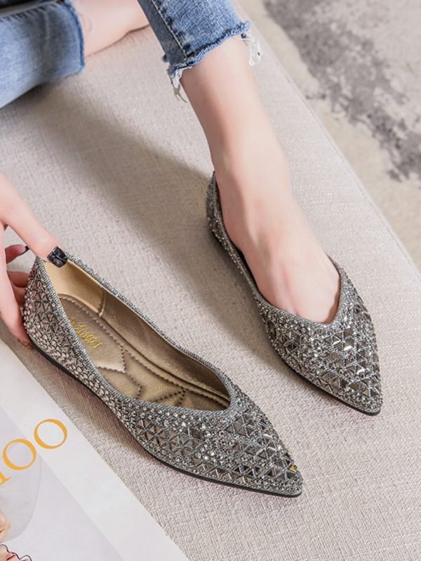 Elegant low heel ballet shoes with beaded surface detail