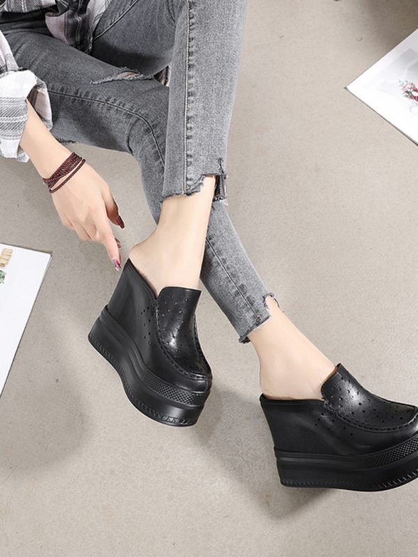 High platform genuine leather women’s slides