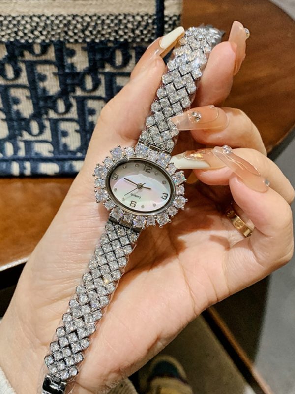 zirkonyum taş kaplamalı saat