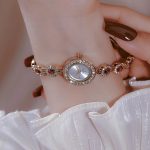 zirkonyum taşlı zarif saat