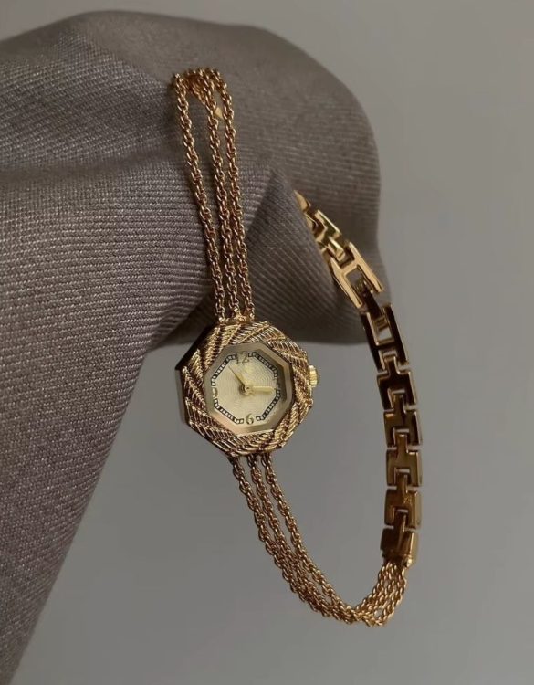 Zincir Kordonlu Vintage Kol Saati SK56891