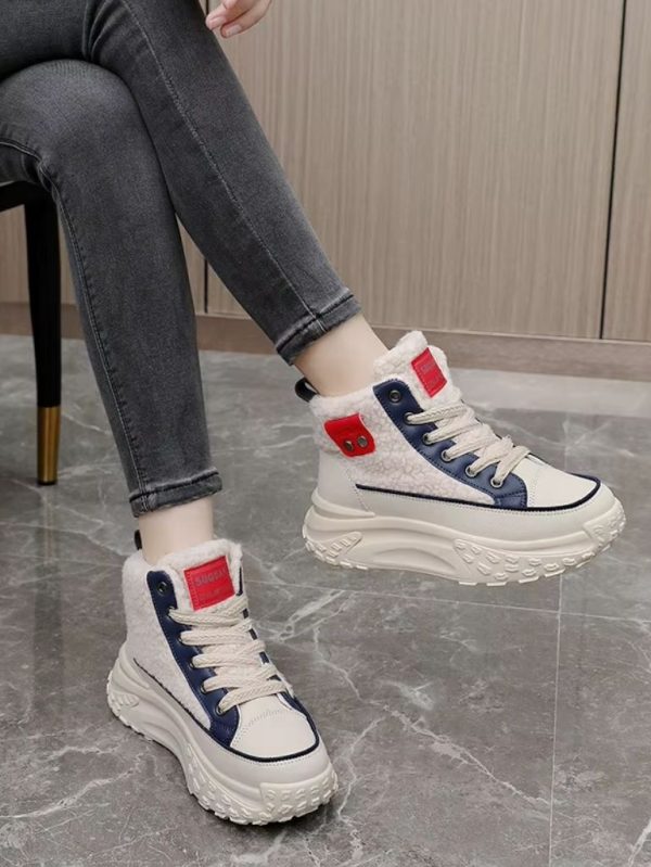 Mavi Peluş Detaylı Bağcıklı Kadın Kısa Bot SK57035