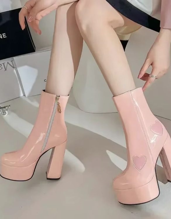 Pudra Kalpli Parlak Kalın Topuk Bot SK56981