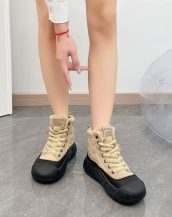 Bej Peluş Bağcıklı Kısa Spor Bot SK57013