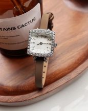 Deri Kordonlu Taşlı Elegance Kol Saati SK56924