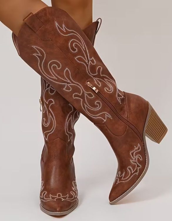 İşlemeli Kahverengi Deri Uzun Kovboy Çizmesi SK57132