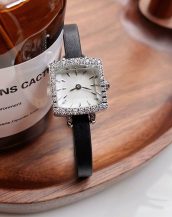 Deri Kordonlu Taşlı Elegance Kol Saati SK56924