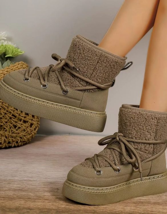 Haki Bağcıklı Kalın Taban Kar Botu SK57095