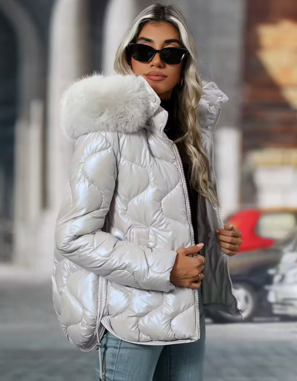 Beyaz Parlak Kürk Kapüşonlu Şişme Mont SK57205