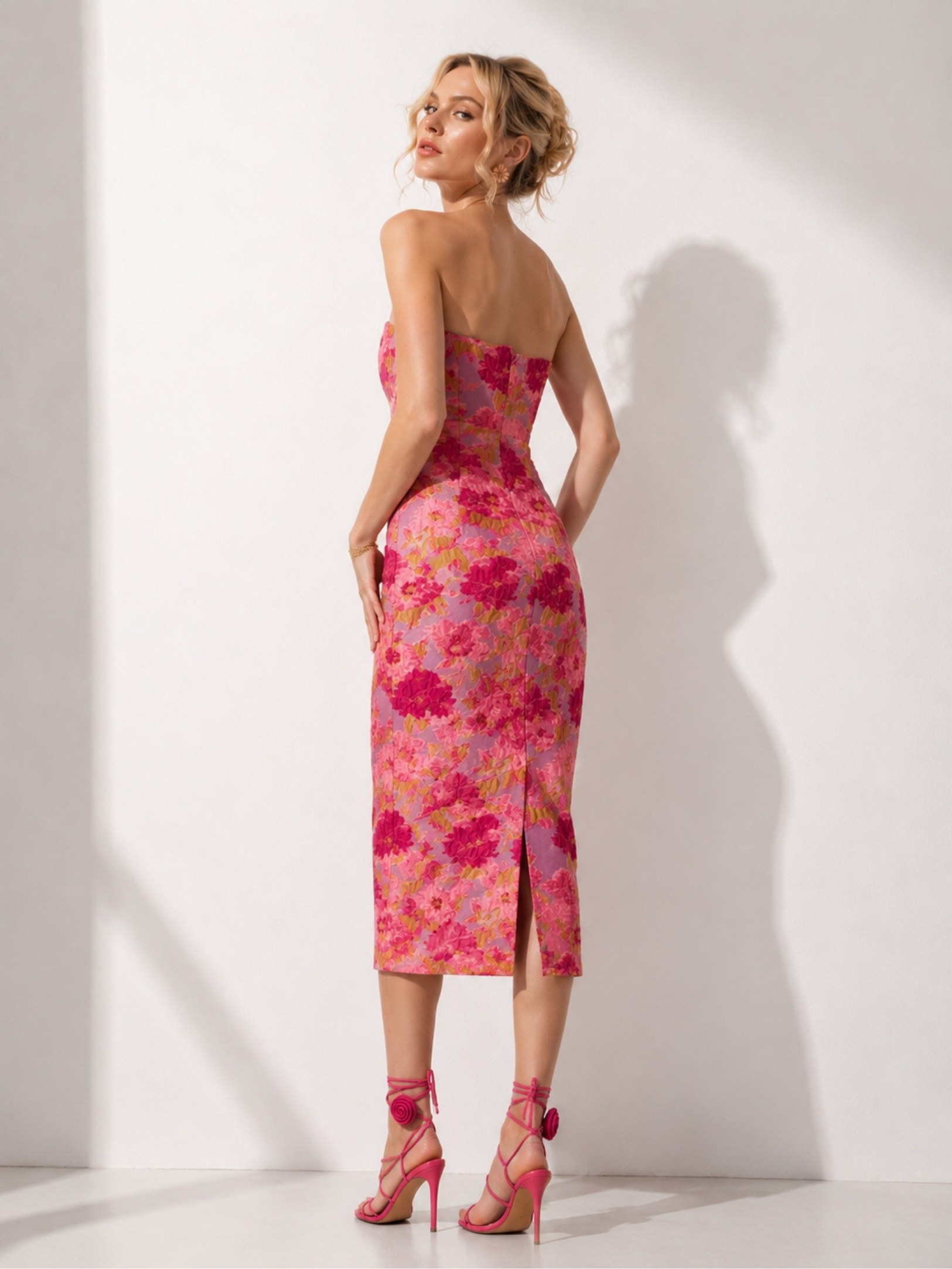 Pink Floral Strapless Midi Dress SK62348 - Image 4