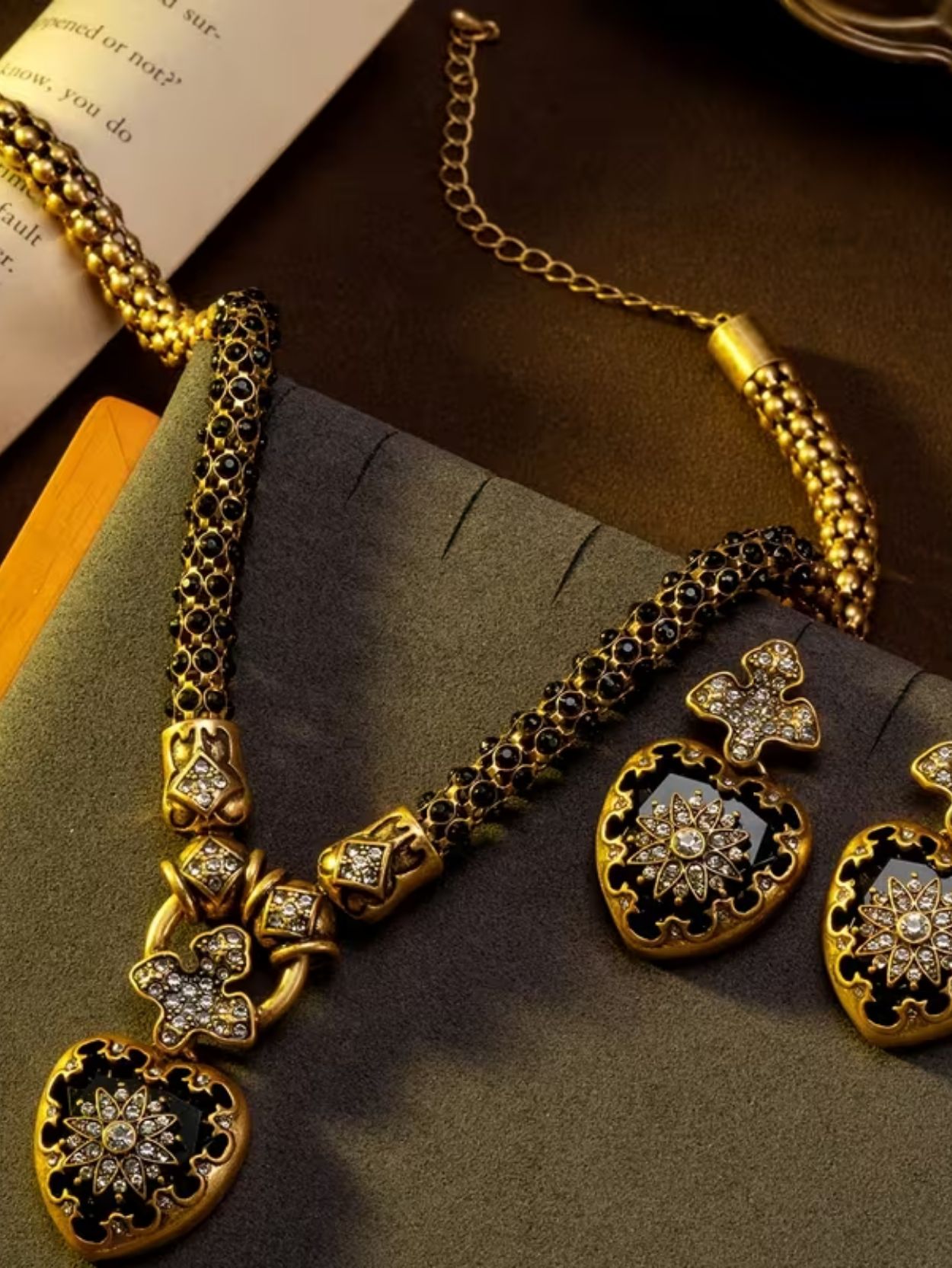Black & Gold Rhinestone Necklace and Earrings Set SK63106 - Image 6